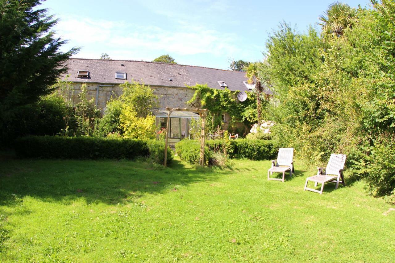 Chateau De Flottemanville Eksteriør billede